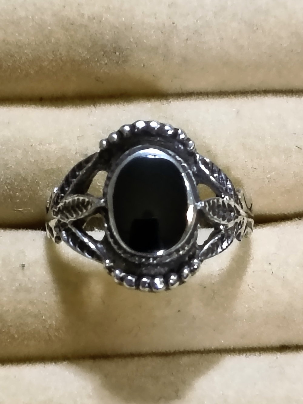 Sterling Silver Black Onyx Oval Filigree Ring Signed By Designer Size 6